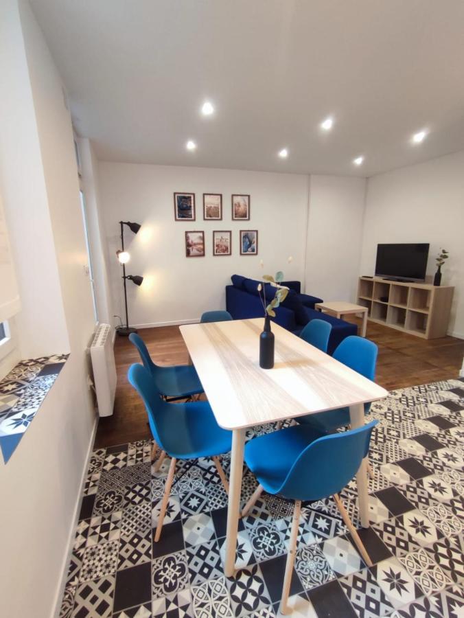 Appartement Hyper Centre De Montargis Bagian luar foto