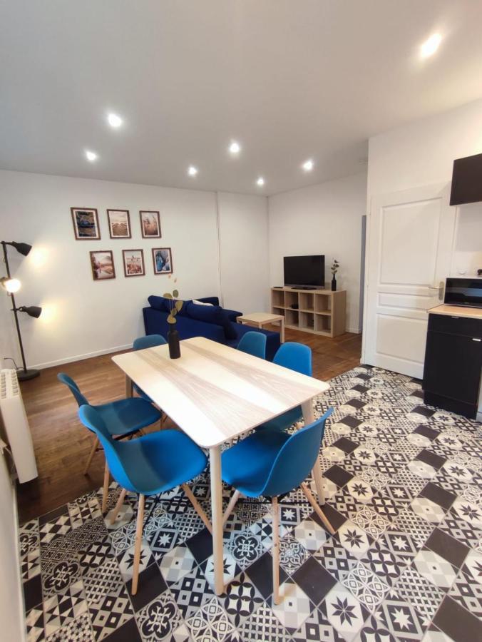 Appartement Hyper Centre De Montargis Bagian luar foto
