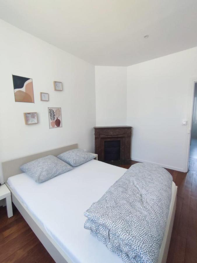 Appartement Hyper Centre De Montargis Bagian luar foto